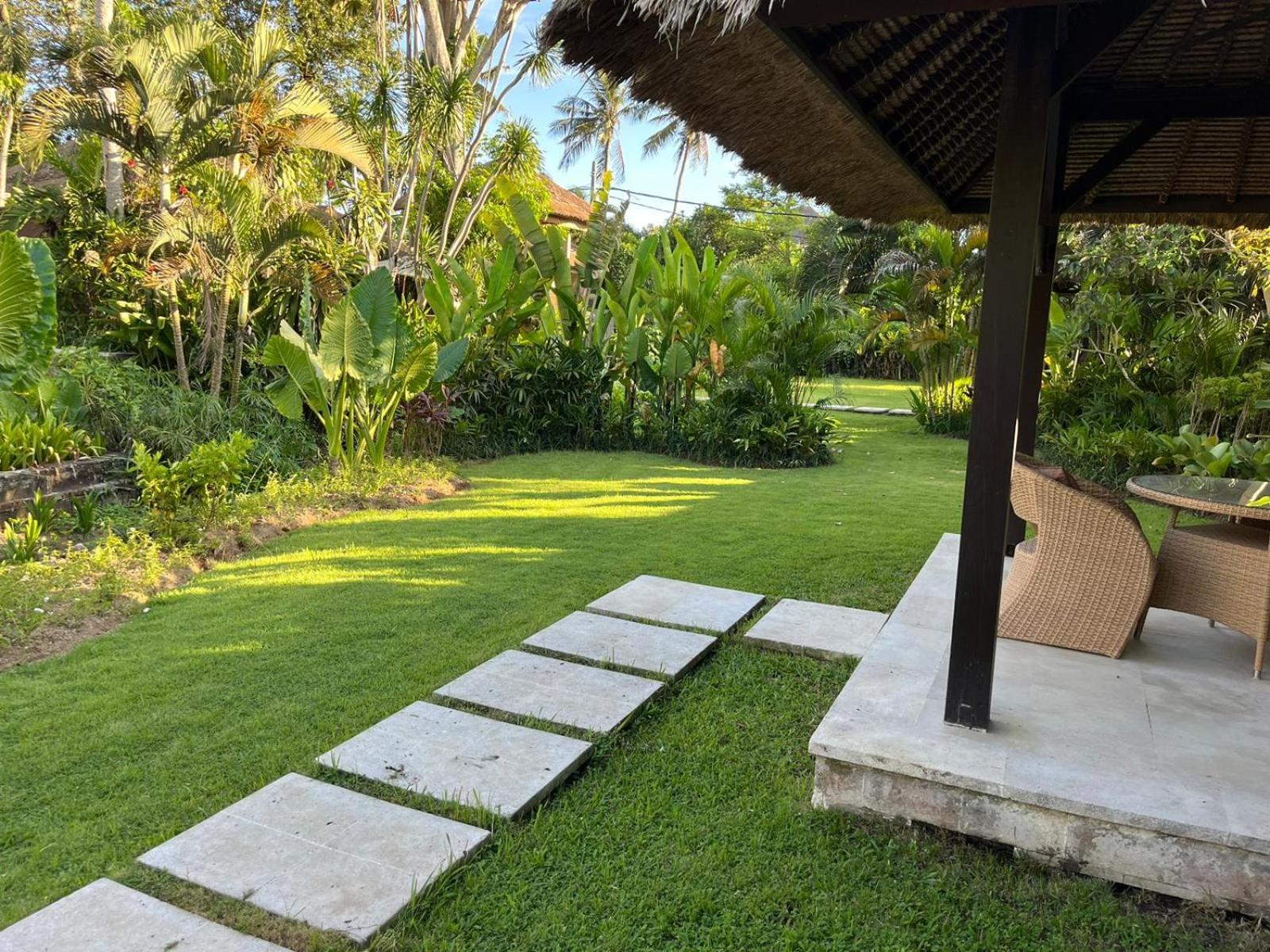 Tamu Seseh Villa Canggu Exterior foto